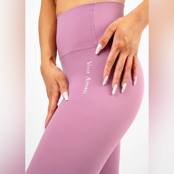 🌸 Vitae Apparel 🌸 cropped mauve leggings - Picture 1 of 9